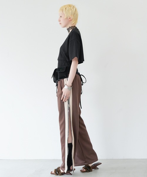 chuclla（チュクラ）の「ドッキングデザインレースアップカットソー chw26s355（Tシャツ/カットソー・レディース・ブラック/ホワイト・FREE）」の16枚目の写真
