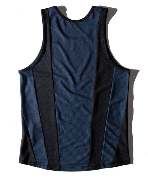 ELDORESO(エルドレッソ)の「Radiation Tank / ラディエーションタンク(Tシャツ/カットソー・メンズ・ブラック・MEDIUM)」の2枚目の写真