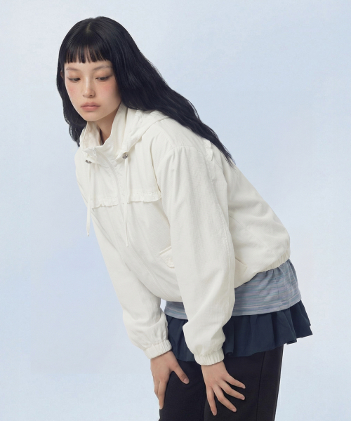 MASMARULEZ APPAREL（マスマルールズ アパレル）の「Check Frill Windbreaker Jacket_White（ナイロンジャケット・レディース・ホワイト・ONE SIZE）」の8枚目の写真