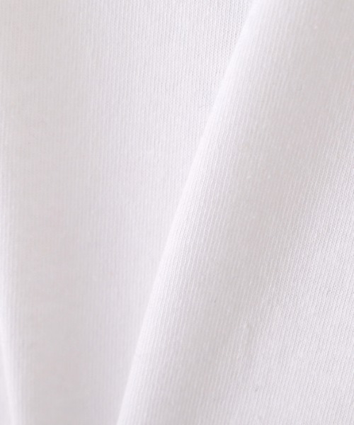 ETRE TOKYO(エトレトウキョウ)の「VネックミニマルTee(Tシャツ/カットソー・レディース・ブラック/ホワイト/グレー・FREE)」の21枚目の写真
