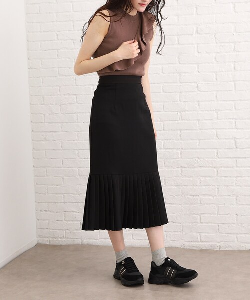 ESPERANZA(エスペランサ)の「【ゴム紐仕様】ビジューラインスニーカー(スニーカー・レディース・ベージュ/ブラック・LL/M/S/L)」の5枚目の写真