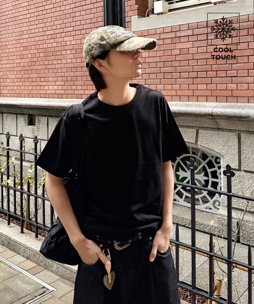 kutir（クティール）の「【接触冷感】COOL TOUCH BASIC TSHIRT／クールタッチベーシックTシャツ（Tシャツ/カットソー・メンズ・ブラック/グレー/オフホワイト/ボルドー・MEDIUM/LARGE）」の2枚目の写真