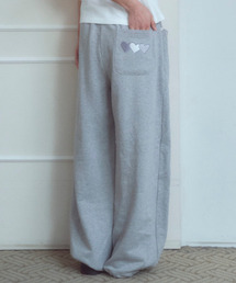 Heart logo Back Point Curved Sweat Pants Gray