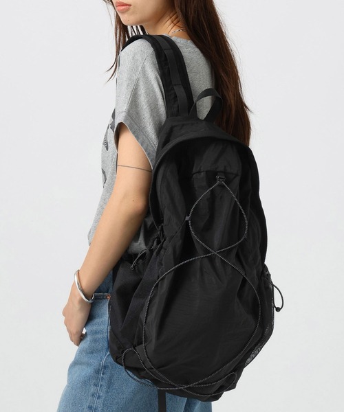 BAYFLOW（ベイフロー）の「[トレンドアイテム]撥水パッカブルバックパック（バックパック/リュック・レディース・ブラック/ブラウン/オフホワイト・FREE）」の2枚目の写真