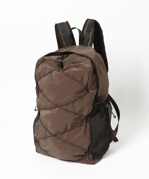 BAYFLOW（ベイフロー）の「[トレンドアイテム]撥水パッカブルバックパック（バックパック/リュック・レディース・ブラック/ブラウン/オフホワイト・FREE）」の16枚目の写真