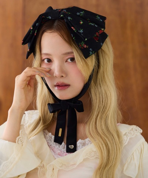 kaorinomori(カオリノモリ)の「kaorinomori ベティヘッドドレス / カオリノモリ(ヘアバンド・レディース・ブラウン/ブラック/ピンク・FREE)」の6枚目の写真