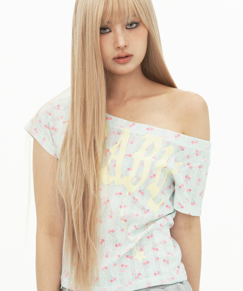 SETUP-EXE（セットアップイーエックスイー）の「BABY WIDE NECK TOP / CHERRY MINT（Tシャツ/カットソー・レディース・その他・OS）」の2枚目の写真