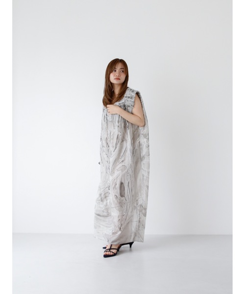 Katrin TOKYO(カトリーントーキョー)の「【Indian handiwork】marble dyeing onepiece(ワンピース・レディース・ブラック/ブルー・XS/FREE)」の3枚目の写真