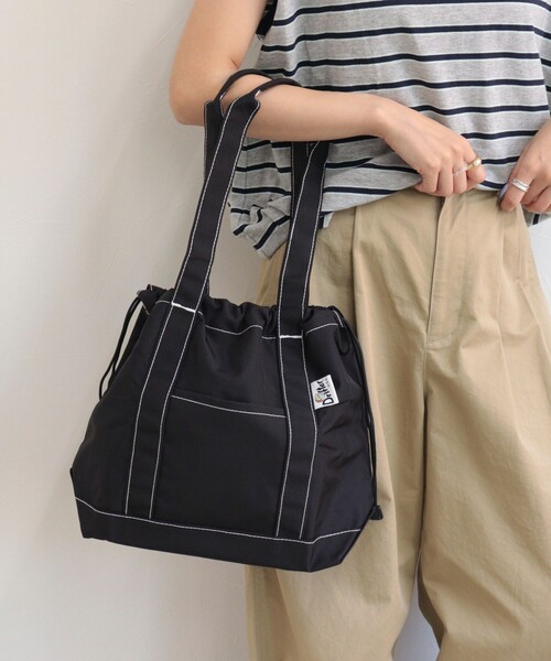 Drifter（ドリフター）の「【Drifter/ドリフター】BUCKEYE DRAWSTRING TOTE M（トートバッグ・レディース・ブラック/ブラウン系その他/ベージュ・FREE）」の2枚目の写真