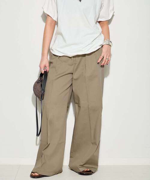 Dickies(ディッキーズ)の「《追加/新色あり》JANE SMITH*DICKIES*L'ESSAGE 別注 2タックBIGパンツ(その他パンツ・レディース・ブラック/ベージュ/カーキ・X-SMALL/SMALL/LARGE/MEDIUM)」の6枚目の写真