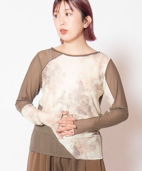 OSMOSIS（オズモーシス）の「2WAYメロー切替長袖Tシャツ（Tシャツ/カットソー・レディース・カーキ/ブラウン/ブラック・ONE SIZE）」の3枚目の写真