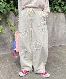 【HELLO.SANFRANCISCO/ハローサンフランシスコ】フラワーコード刺繍ボリュームデニム