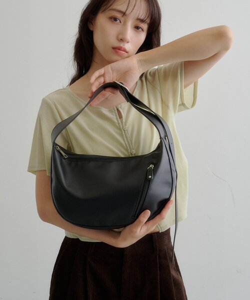 Kastane(カスタネ)の「ハーフムーンBAG(ショルダーバッグ・レディース・ブラック/アイボリー/ブラウン・FREE)」の15枚目の写真