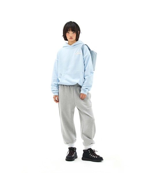 EMIS(イミス)の「MONO LOGO SWEATPANTS(スウェットパンツ・レディース・グレー/ネイビー/ブラック・SMALL/MEDIUM/LARGE)」の9枚目の写真