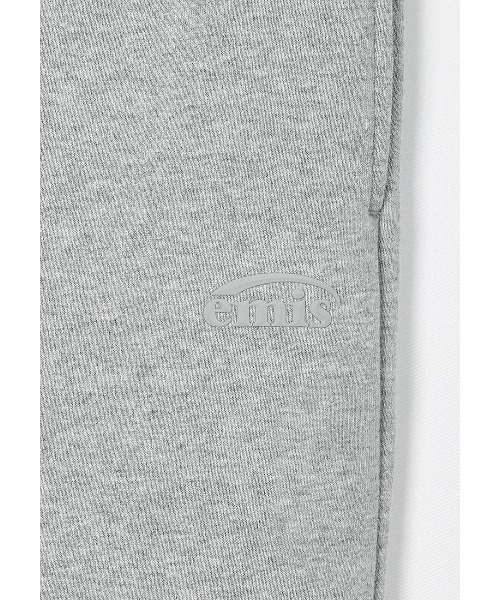 EMIS(イミス)の「MONO LOGO SWEATPANTS(スウェットパンツ・レディース・グレー/ネイビー/ブラック・SMALL/MEDIUM/LARGE)」の13枚目の写真