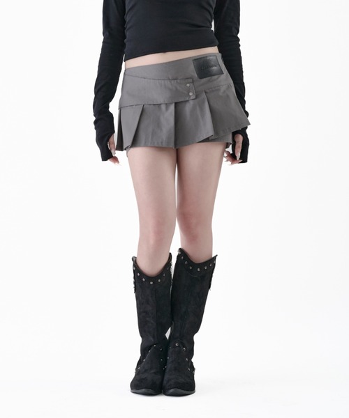 Melviianne(メルヴィアンヌ)の「Low rise pleated skirt(スカート・レディース・MD.Gray/Black・MEDIUM/SMALL)」の1枚目の写真