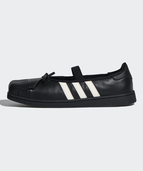 adidas(アディダス)の「adidas/アディダス ADIDAS×JENNIE SUPERSTAR SQ BALLET W スクエア シェルトゥ スニーカー スリーストライプ スポーツ 韓国 レディース 2026年秋冬 秋服(スニーカー・レディース・ホワイト/ブラック・23/24/25/24.5/23.5)」の1枚目の写真