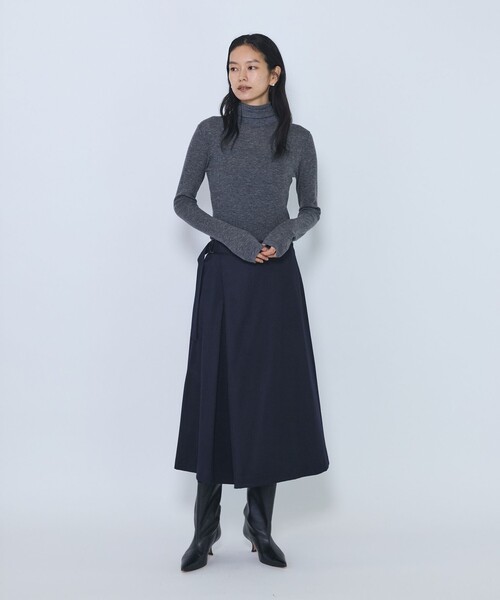1er Arrondissement（プルミエアロンディスモン）の「水ビスキニーリブタートルニット（ニット/セーター・レディース・グレー/オフホワイト・FREE）」の11枚目の写真