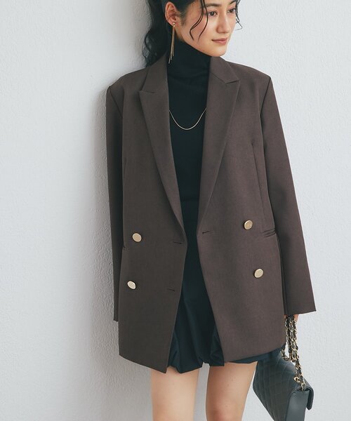 La boutique BonBon（ラブティックボンボン）の「ダブルクロスメタルボタンジャケット（テーラードジャケット・レディース・ベージュ/ブラウン/ネイビー・FREE）」の5枚目の写真