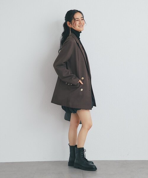 La boutique BonBon（ラブティックボンボン）の「ダブルクロスメタルボタンジャケット（テーラードジャケット・レディース・ベージュ/ブラウン/ネイビー・FREE）」の13枚目の写真