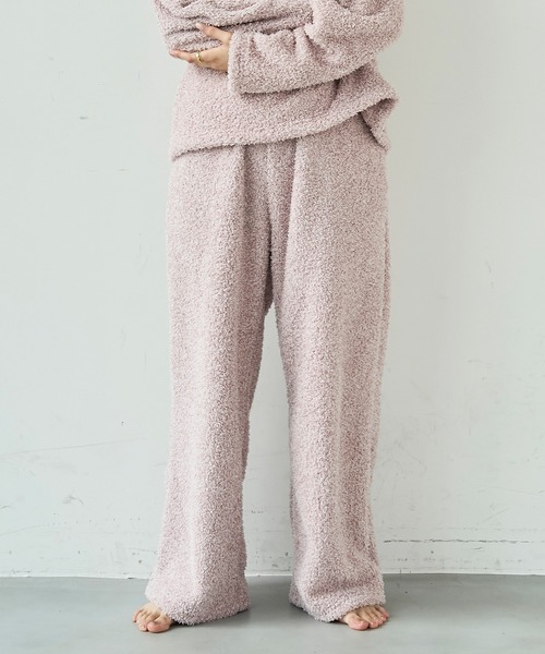 mil(ミル)の「ブークレー リラックスパンツ /モコモコ ルームウェア【585168】(その他パンツ・レディース・ベージュ/チャコールグレー/ライトグレー/ピンク・S-Short/S-Regular)」の4枚目の写真