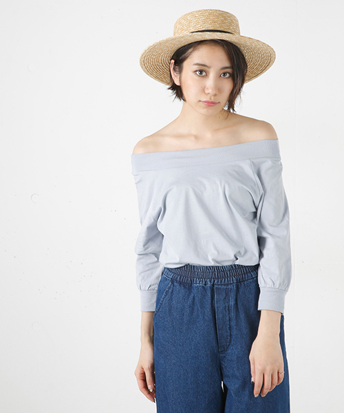 MOUSSY（マウジー）の「2WAY OFF SHOULDER TOPS（Tシャツ/カットソー・レディース・ピンク/グレー/ホワイト/ネイビー・FREE）」の3枚目の写真
