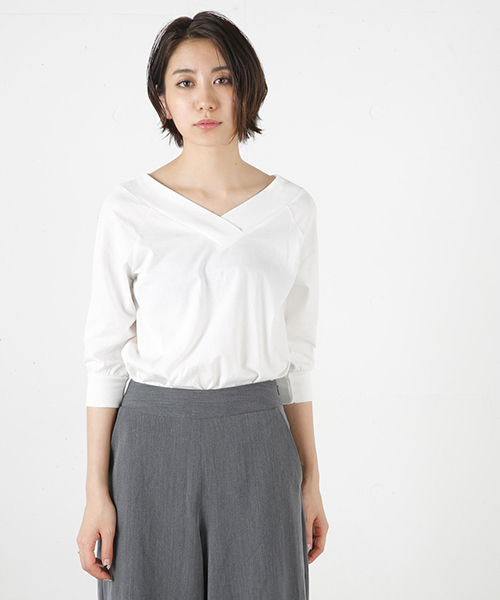 MOUSSY（マウジー）の「2WAY OFF SHOULDER TOPS（Tシャツ/カットソー・レディース・ピンク/グレー/ホワイト/ネイビー・FREE）」の2枚目の写真