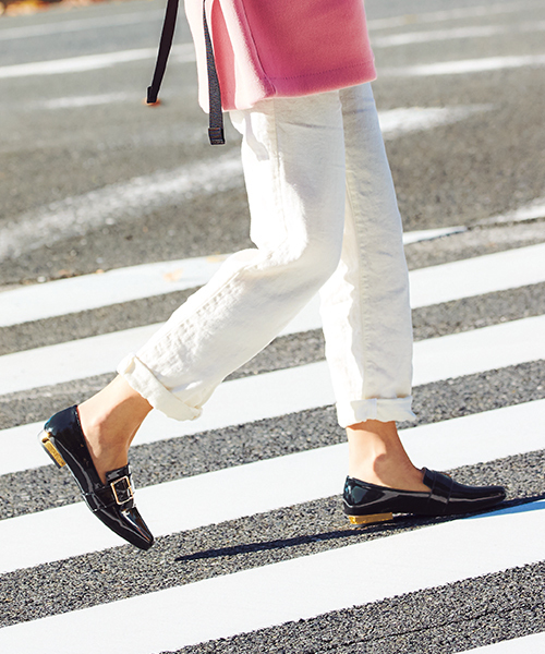 ORiental TRaffic（オリエンタルトラフィック）の「春夏★バックルシューズ★7119（パンプス・レディース・ブラック/ホワイト・42/41/40/34/35/37/39/38/36）」の2枚目の写真