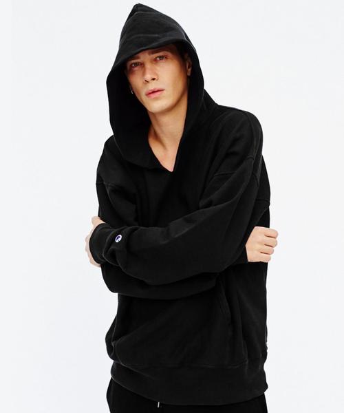 Champion（チャンピオン）の「＜Champion×monkey time＞ ∴ REVERSE WEAVE HOODY/パーカー（パーカー・メンズ・ブラック/マスタード/グレー・SMALL/X-LARGE/LARGE/MEDIUM）」の6枚目の写真