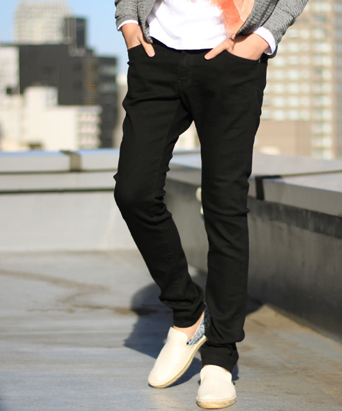 ESSENTIAL GARMENT MEN'S BIGI（エッセンシャルガーメントメンズビギ）の「【LIMITED ITEM】追加生産決定！ストレッチ スキニーデニム / 究極の一本（チノパンツ・メンズ・ライトブルー/ブラック/グレー/ブルー・S/M/L）」の21枚目の写真