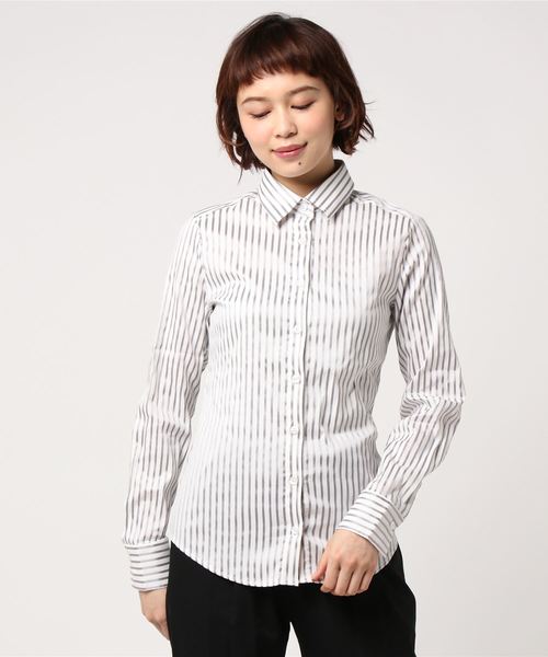 NARACAMICIE(ナラカミーチェ)の「スーパーストレッチストライプ長袖シャツ(シャツ/ブラウス・レディース・ネイビー/グレー・SMALL/LARGE/MEDIUM)」の6枚目の写真