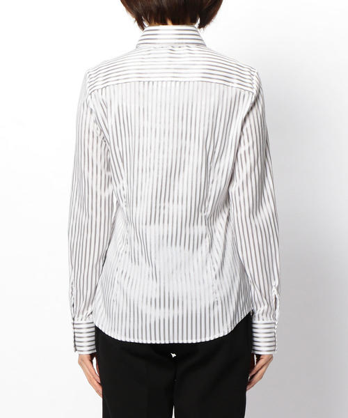 NARACAMICIE(ナラカミーチェ)の「スーパーストレッチストライプ長袖シャツ(シャツ/ブラウス・レディース・ネイビー/グレー・SMALL/LARGE/MEDIUM)」の8枚目の写真