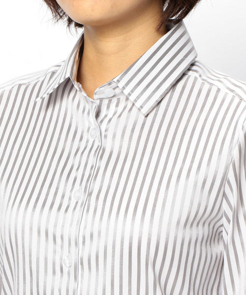 NARACAMICIE(ナラカミーチェ)の「スーパーストレッチストライプ長袖シャツ(シャツ/ブラウス・レディース・ネイビー/グレー・SMALL/LARGE/MEDIUM)」の11枚目の写真