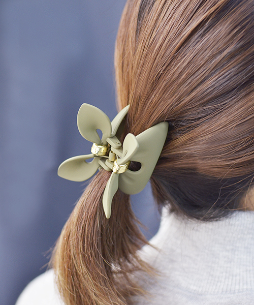 F D リボンバンスクリップ バレッタ ヘアクリップ Fun Daily ファンアンドデイリー のファッション通販 Zozotown
