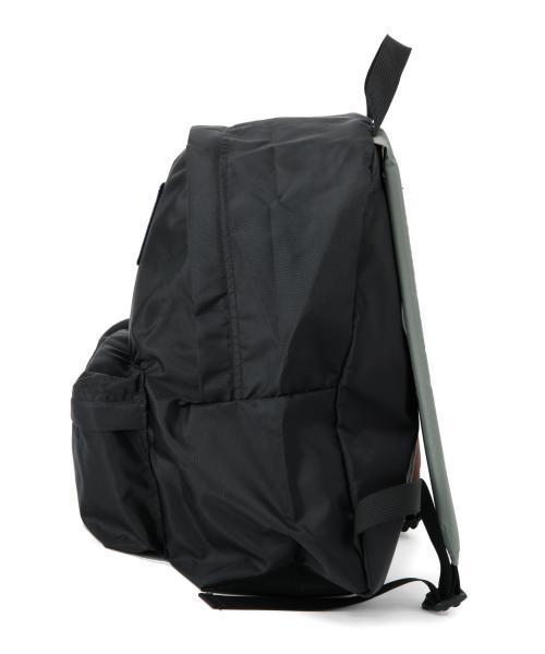 BEAMS BOY（ビームスボーイ）の「【FUDGE5月号掲載】DeMartini×BEAMS BOY / 3カラー デイパック（バックパック/リュック・レディース・ブラック/グレー/ネイビー・ONE SIZE）」の13枚目の写真