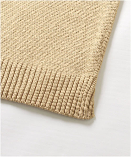 ASTRONOMY(アストロノミー)の「ビッグ シルエット ニット ベスト(ベスト・メンズ・ブラック/ベージュ/ネイビー・FREE)」の10枚目の写真