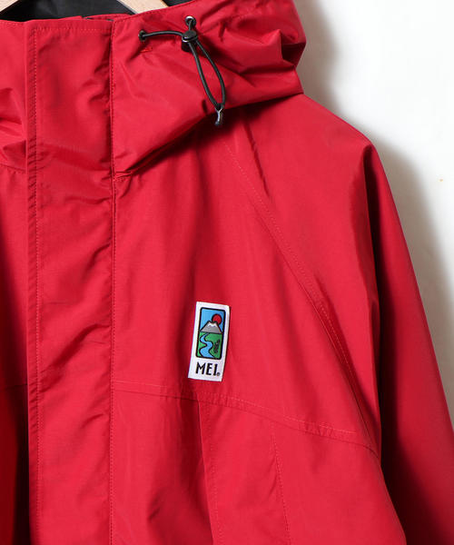 MEI（メイ）の「【GO OUT3月号掲載】MEI（メイ）別注マウンテンパーカー（マウンテンパーカー・メンズ・ブラック/レッド・LARGE/X-LARGE/SMALL/MEDIUM）」の16枚目の写真