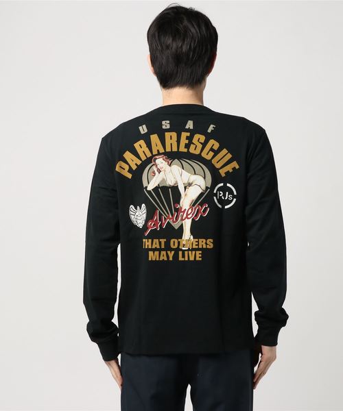 And A（アンドエー）の「AVIREX アヴィレックス / LS USAF PINNAP GIRL ピンナップガールバックプリント長袖Tシャツ / 6193325（Tシャツ/カットソー・メンズ・ホワイト/ブラック/グレー/サックスブルー・MEDIUM/LARGE/X-LARGE/XX-LARGE）」の6枚目の写真