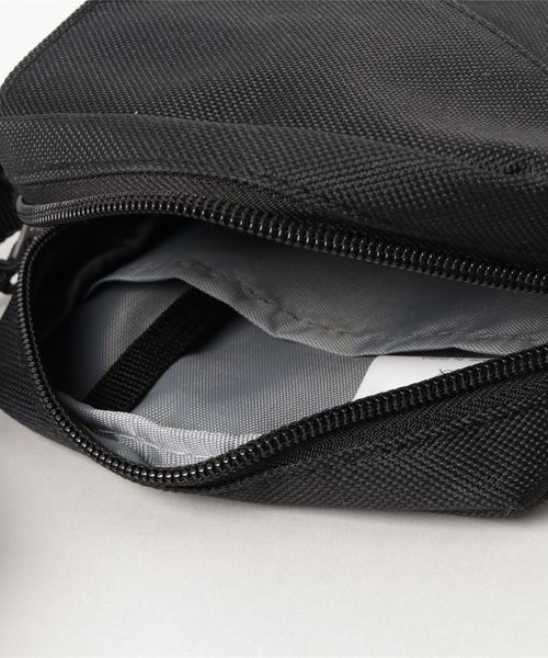 Pistol Mini Shoulder Bag Pistol Mini Shoulder Bag