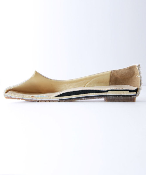 minky me!（ミンキーミー）の「ラウンドトゥローウェッジ走れるキレイめパンプス（パンプス・レディース・スモークグレー/ブラック系その他2/グレー系その他2/ホワイト×ホワイト/ベージュ系その他2/グレー系その他6/クリアイエロー/ブラック系その他3/ブラック系その他・25.5/22/22.5/23/24.5/25/24/23.5/21.5）」の19枚目の写真