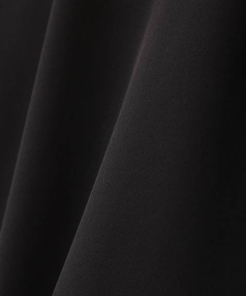 NATURAL BEAUTY BASIC（ナチュラルビューティーベーシック）の「[洗える]バックリボンブラウス（シャツ/ブラウス・レディース・ブラック/オフホワイト/ブルー・SMALL/MEDIUM）」の8枚目の写真