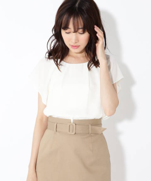 NATURAL BEAUTY BASIC（ナチュラルビューティーベーシック）の「[洗える]バックリボンブラウス（シャツ/ブラウス・レディース・ブラック/オフホワイト/ブルー・SMALL/MEDIUM）」の11枚目の写真