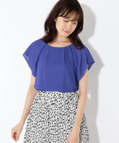 NATURAL BEAUTY BASIC（ナチュラルビューティーベーシック）の「[洗える]バックリボンブラウス（シャツ/ブラウス・レディース・ブラック/オフホワイト/ブルー・SMALL/MEDIUM）」の16枚目の写真