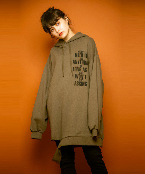 Candy Stripper(キャンディストリッパー)の「DISAGREE HOODIE(パーカー・レディース・ブラック/パープル/カーキ・2)」の5枚目の写真