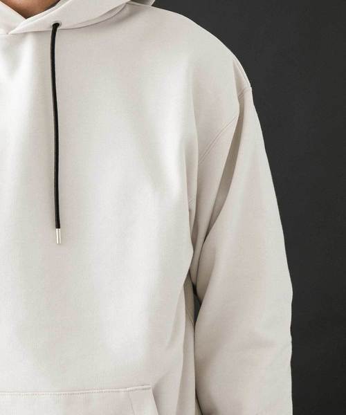UNITED TOKYO（ユナイテッドトウキョウ）の「【OnE】スウェットプルパーカー（パーカー・メンズ・ブラック/グリーン/グレイッシュベージュ/オレンジ/ベージュ・1/2/3）」の10枚目の写真