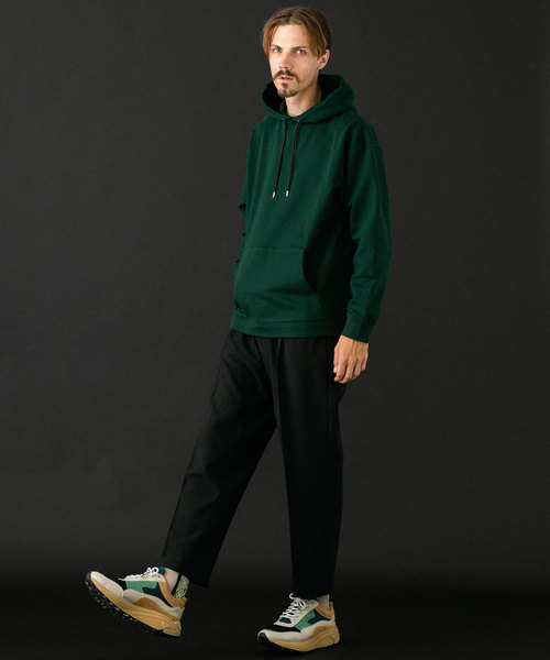 UNITED TOKYO（ユナイテッドトウキョウ）の「【OnE】スウェットプルパーカー（パーカー・メンズ・ブラック/グリーン/グレイッシュベージュ/オレンジ/ベージュ・1/2/3）」の18枚目の写真