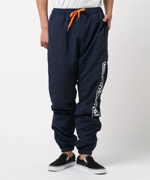 dc track pants