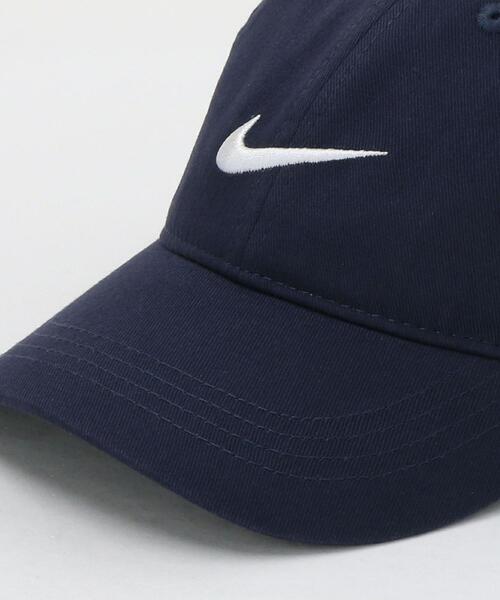 NIKE（ナイキ）の「NIKE（ナイキ）SWOOSH BALL CAP（キャップ・キッズ・ブラック/ネイビー・FREE）」の6枚目の写真