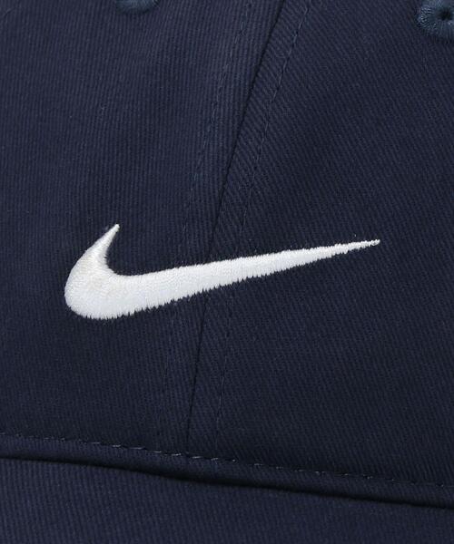 NIKE（ナイキ）の「NIKE（ナイキ）SWOOSH BALL CAP（キャップ・キッズ・ブラック/ネイビー・FREE）」の5枚目の写真
