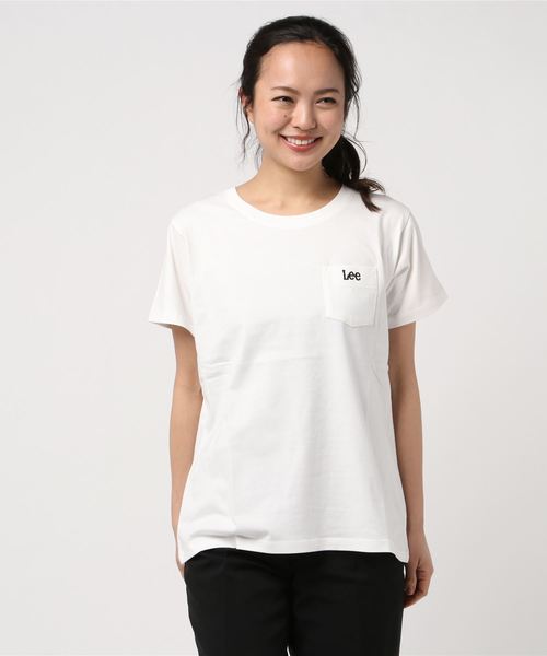 Lee（リー）の「【LEE/リー】ポケットクルーＴシャツ　シンプルなポケットワンポイントロゴT  少しルーズなボックス型（Tシャツ/カットソー・レディース・パープル/ピンク/ベージュ/ホワイト・SMALL/MEDIUM）」の2枚目の写真